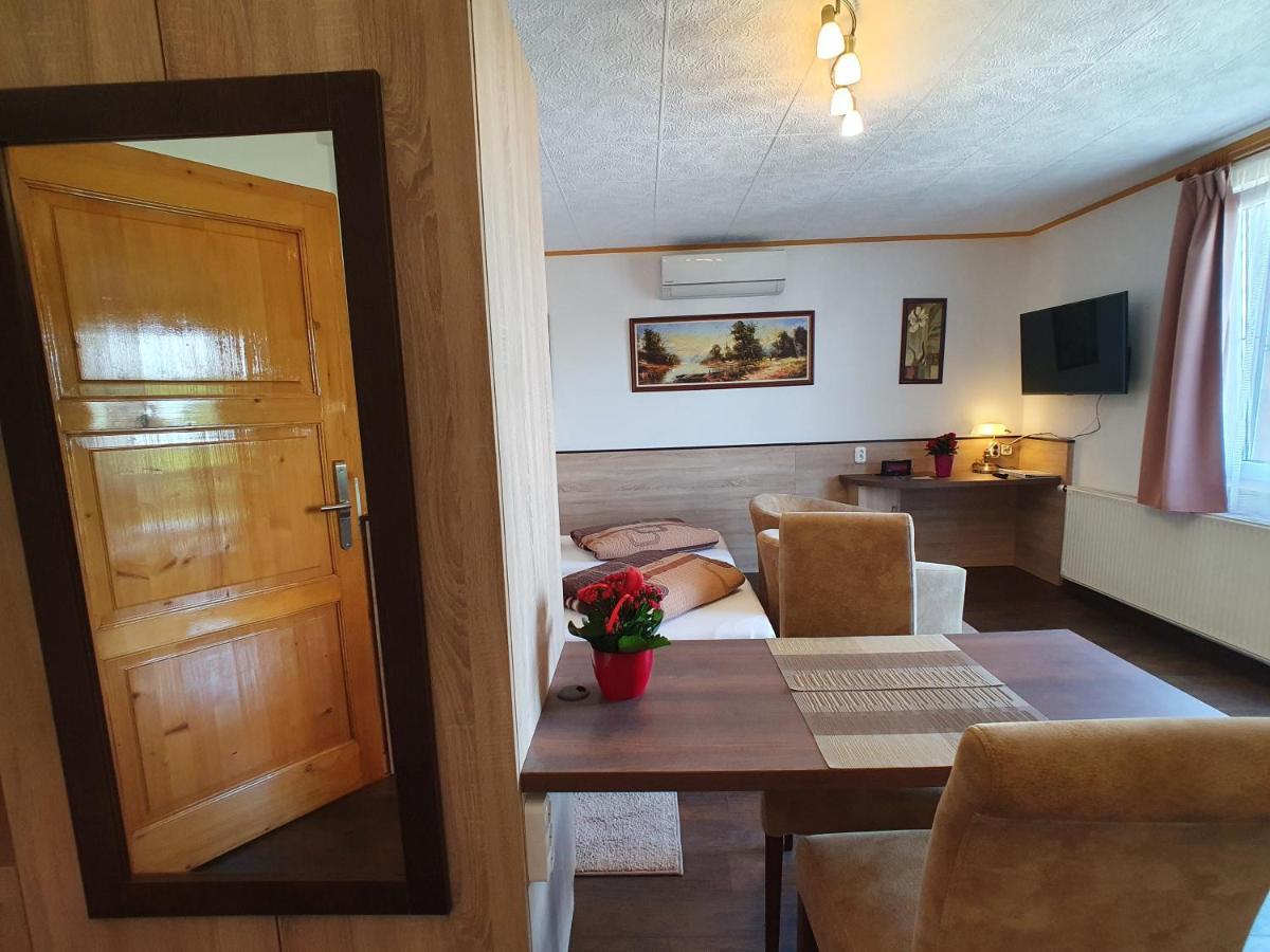 Heviz Villa Familia Buitenkant foto