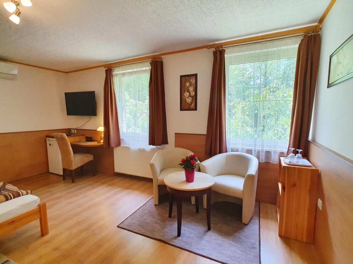 Heviz Villa Familia Buitenkant foto