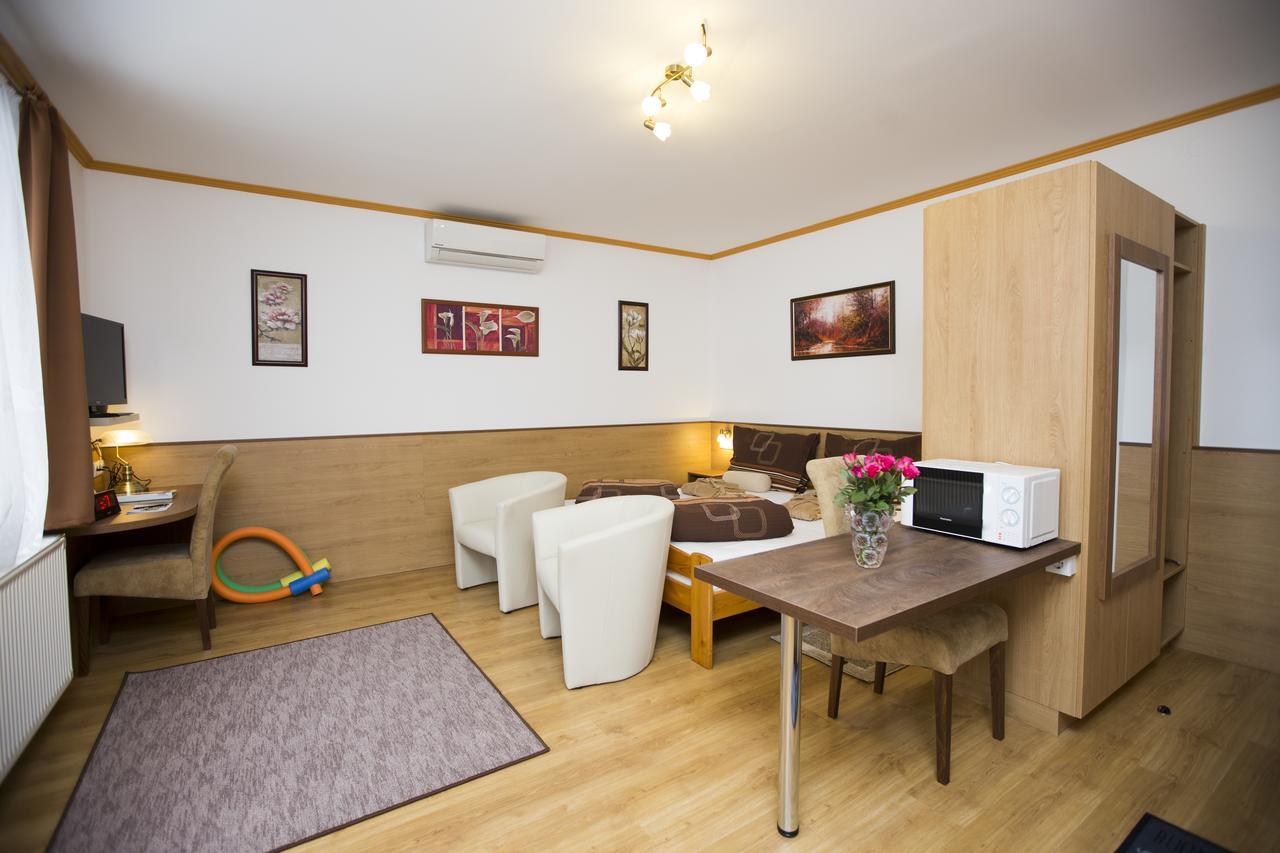 Heviz Villa Familia Buitenkant foto