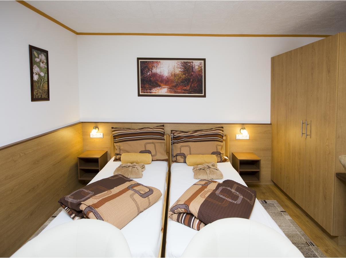 Heviz Villa Familia Buitenkant foto