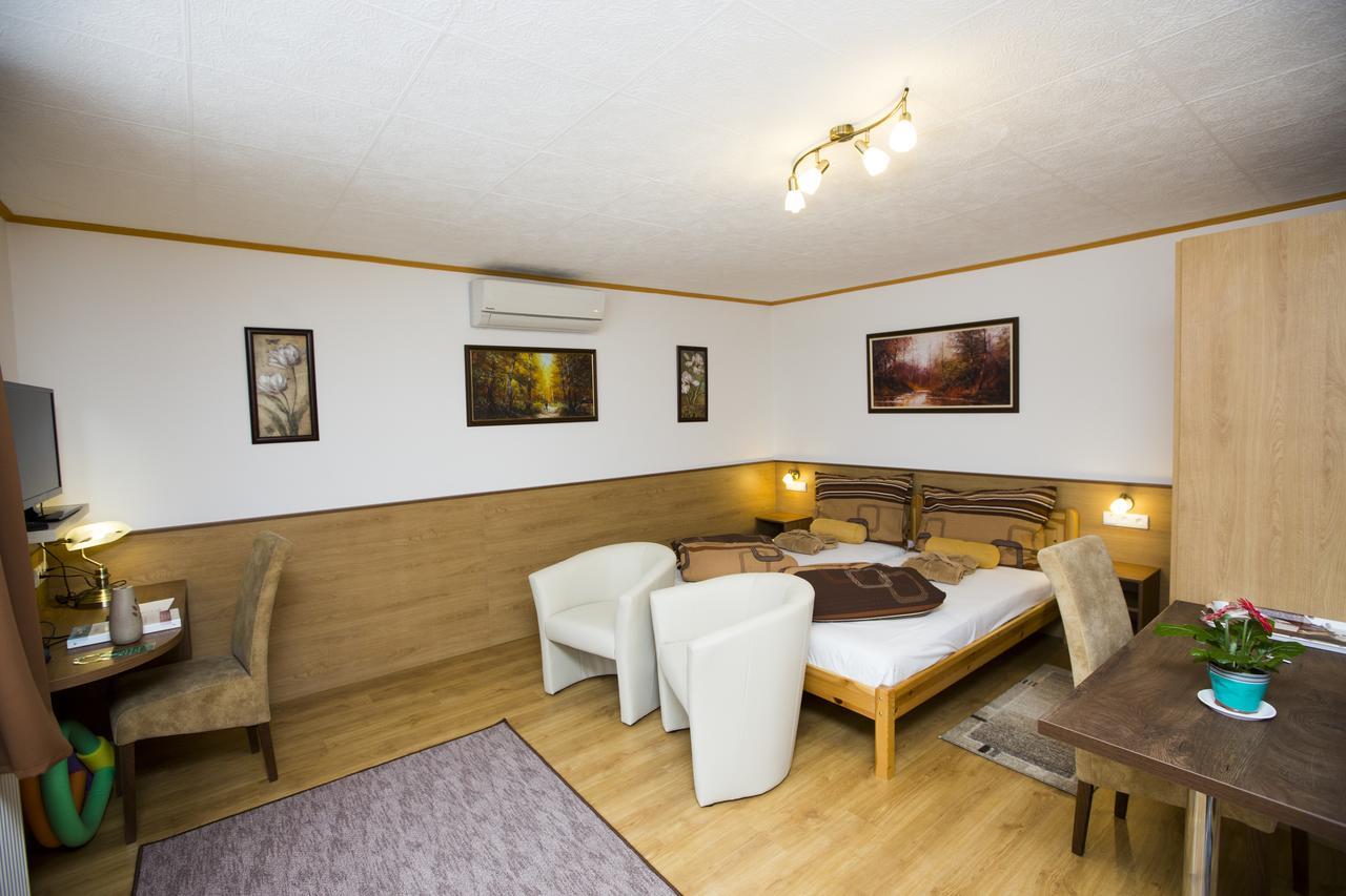 Heviz Villa Familia Buitenkant foto